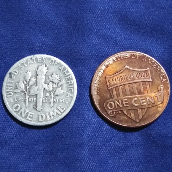 Coinstar-Finds!-Including-Bank-Counters-And-Other-Machines